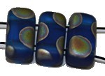 Two hole glaskr. 4x8mm capriblue peacock 25st