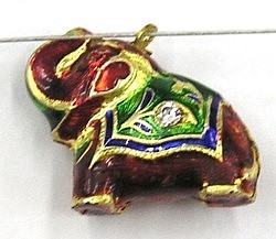 Hanger olifant rood p.st