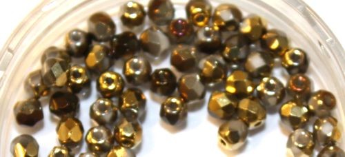 Facetkraal 3mm transp. half gold 50st.