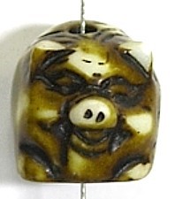 Gelukszwijntje 15x26mm gevlekt p.st