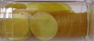 Pailletten 15mm hangend geel AB 11 gr.