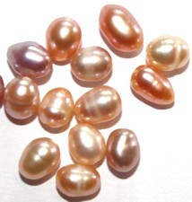 Zoetwaterparels rose/lila 4-5mm ca 80st