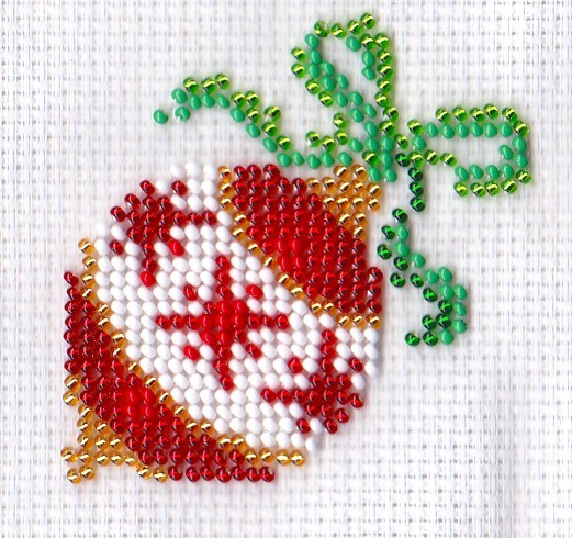 Borduurpakket kerstbal met strik 7x7cm
