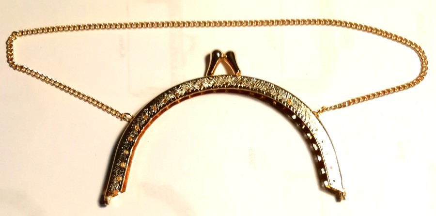 Tasbeugel 11cm rond goudkl. met ketting 2st
