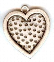 Hanger hart met gaatjes mat oud zilver 32mm p/st