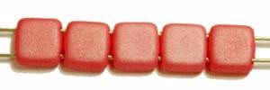 TILA kralen 6x6mm mat rose 25st.