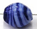 glaskraal ovaal 13x10mm licht/d.blauw gestreept 5s