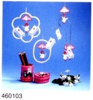 Boekje mobiles met zandmannetjes en doos+vaasje ka