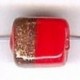 Glaskraal blokje 10x8mm rood/goud 25st