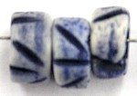 Benen kraal 5x10mm blauw/wit 10stuks