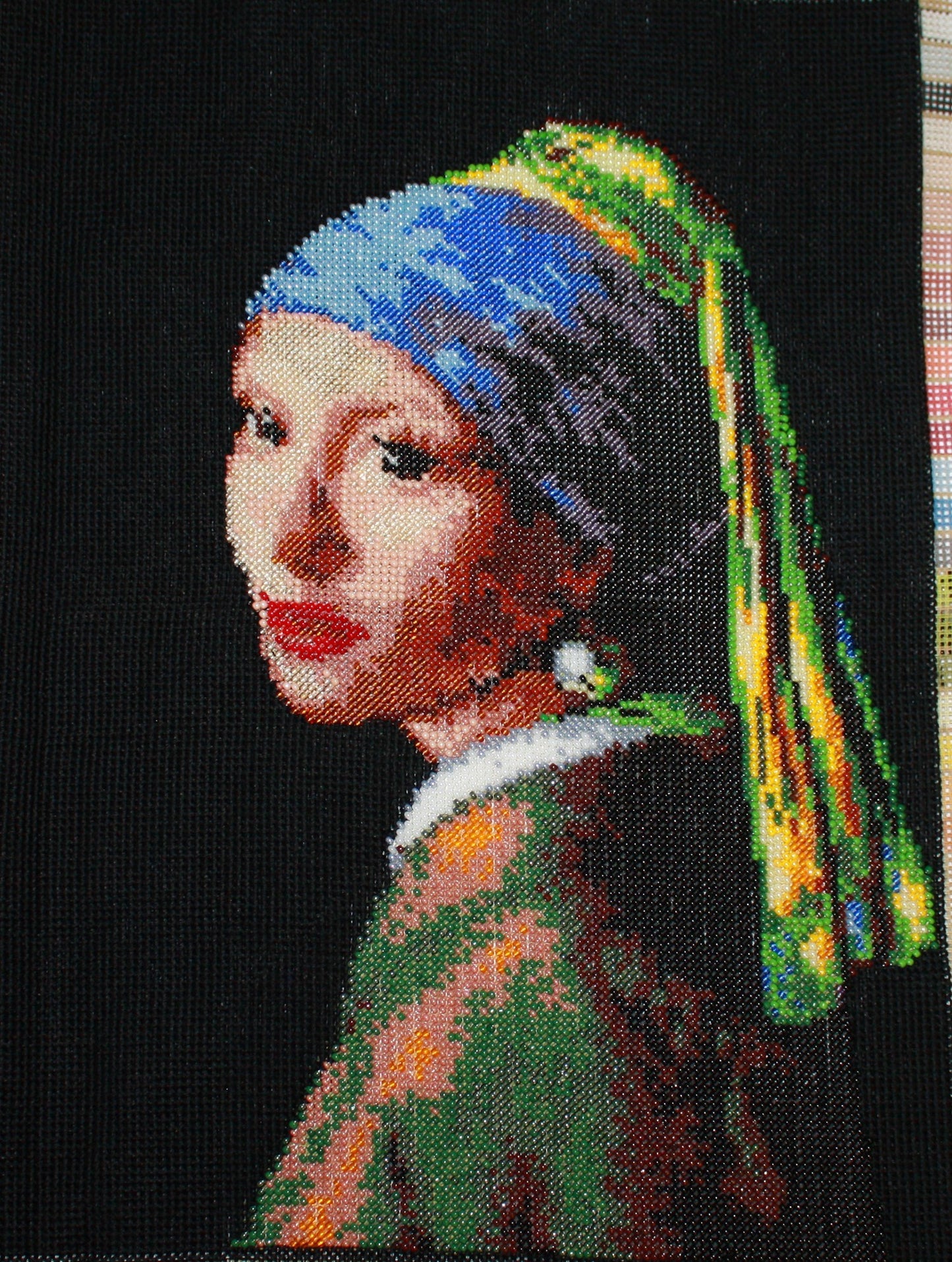 Borduurpakket meisje met de parel 30x42cm