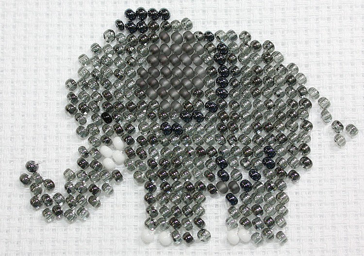 Borduurpakket olifantje 5x7cm.