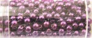 Gutermann glaskralen 4mm paars ca 345 st