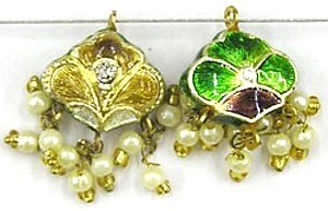 Hanger bloem 18mm goud p.st