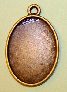 Kastje voor ovale camee 18x25mm oudgoudkl.