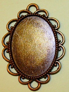 Kastje voor ovale camee 18x25mm oudgoudkl.