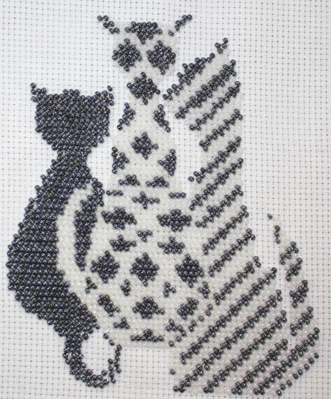 Borduurpakket 4 katten grijs/parelwit 13x15cm