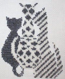 Borduurpakket 4 katten grijs/parelwit 13x15cm