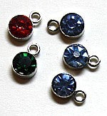 Kleine hangertjes met 4mm kristal div kleuren 5st.