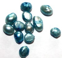 Zoetwaterparels petrolgroen 4-5mm ca 100st