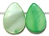 Schelpkraal druppel 9x13mm groen 10 stuks