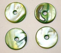 Schelpkraal 15mm plat lichtgroen 5st