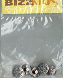 Knoop 17mm metaal met letter K 5st