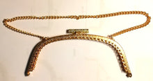 Tasbeugel 13,5cm gebogen goudkl. met ketting 2st.