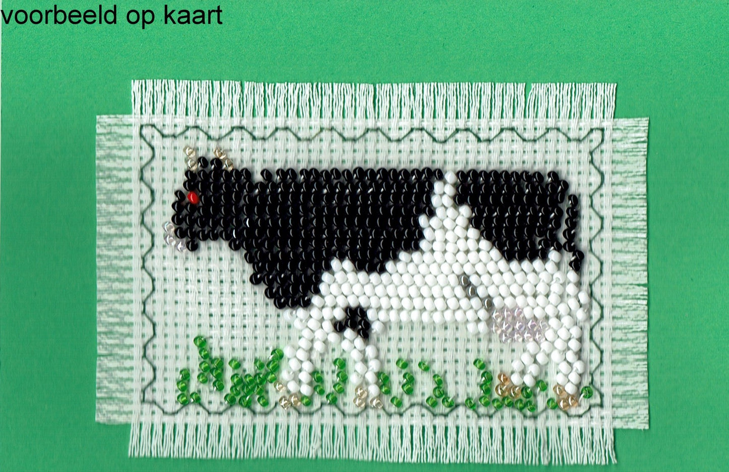 Borduurpakket zwartbonte koe 5x9cm.