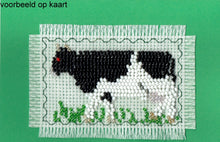 Borduurpakket zwartbonte koe 5x9cm.