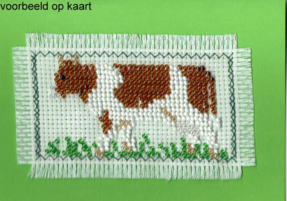 Borduurpakket roodbonte koe 5x9cm.