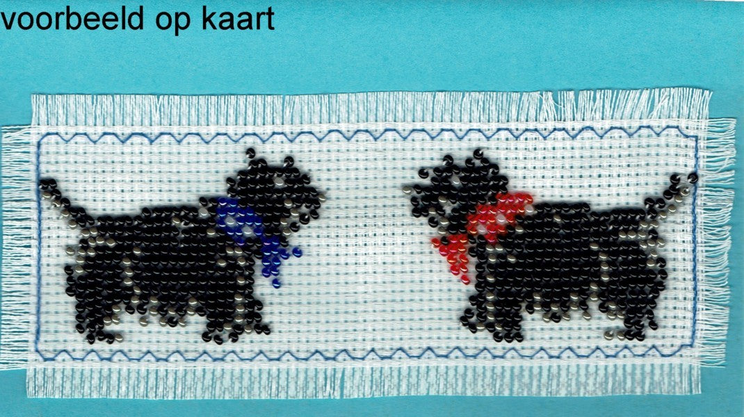 Borduurpakket  2 Schnauzer hondjes 5x16cm