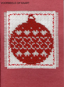 Borduurpakket kerstbal 7x8cm rood/wit