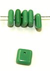 Lentils 6mm hangend square green tuquise 50st.