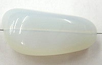 Glaskraal 32X14mm melkwit per stuk