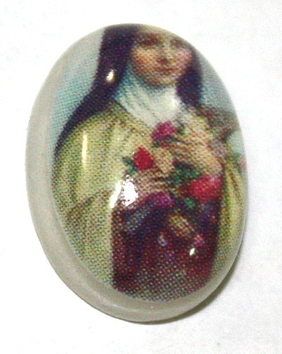 plaksteen madonna met crusifix 14x10mm p.stuk