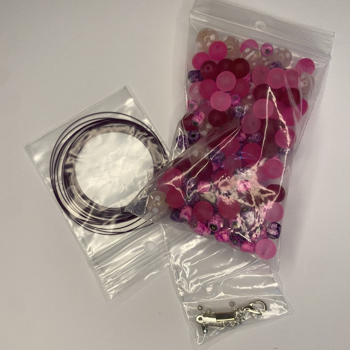 DIY-pakket Ketting met roze trosjes
